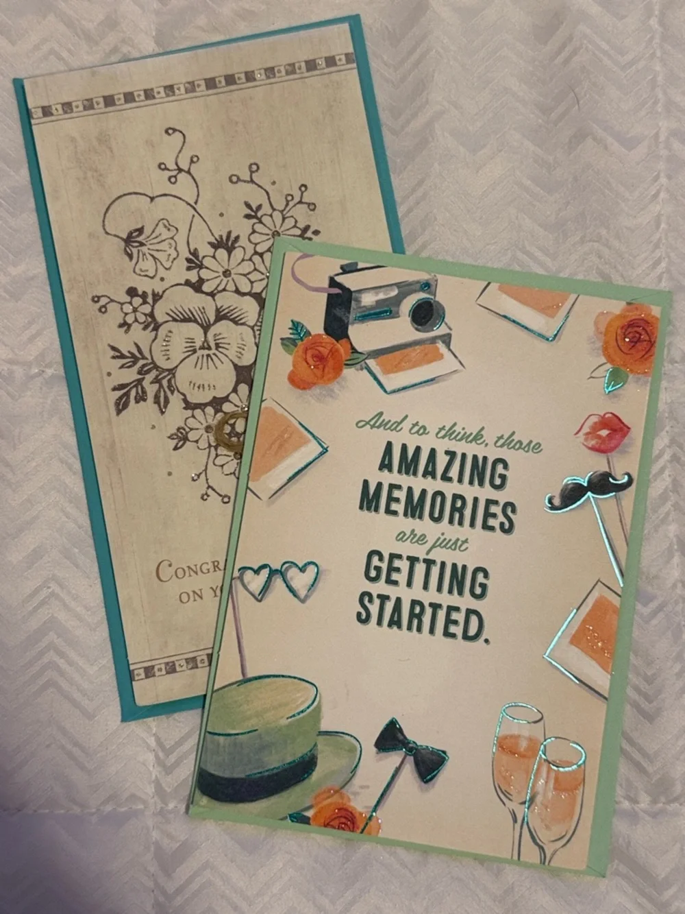 🌻 Bundle of 2 Hallmark Wedding Cards